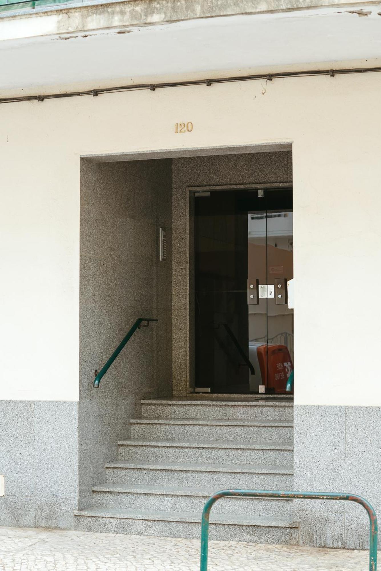 Apartamento Cristina - Proximo Da Praia Armação de Pêra Exteriér fotografie